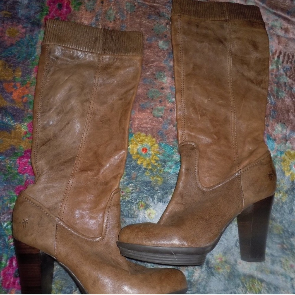 Frye Mimi Scrunch Boots, Size 10, Taupe